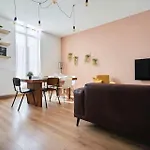 Апартаменты Locationstourcoing - Le Winoc Туркуэн